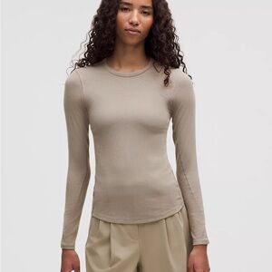Lululemon light brown long sleeve tee